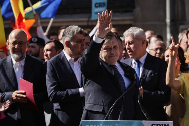 ccr-a-respins-contestatiile-impotriva-candidaturii-lui-antonescu
