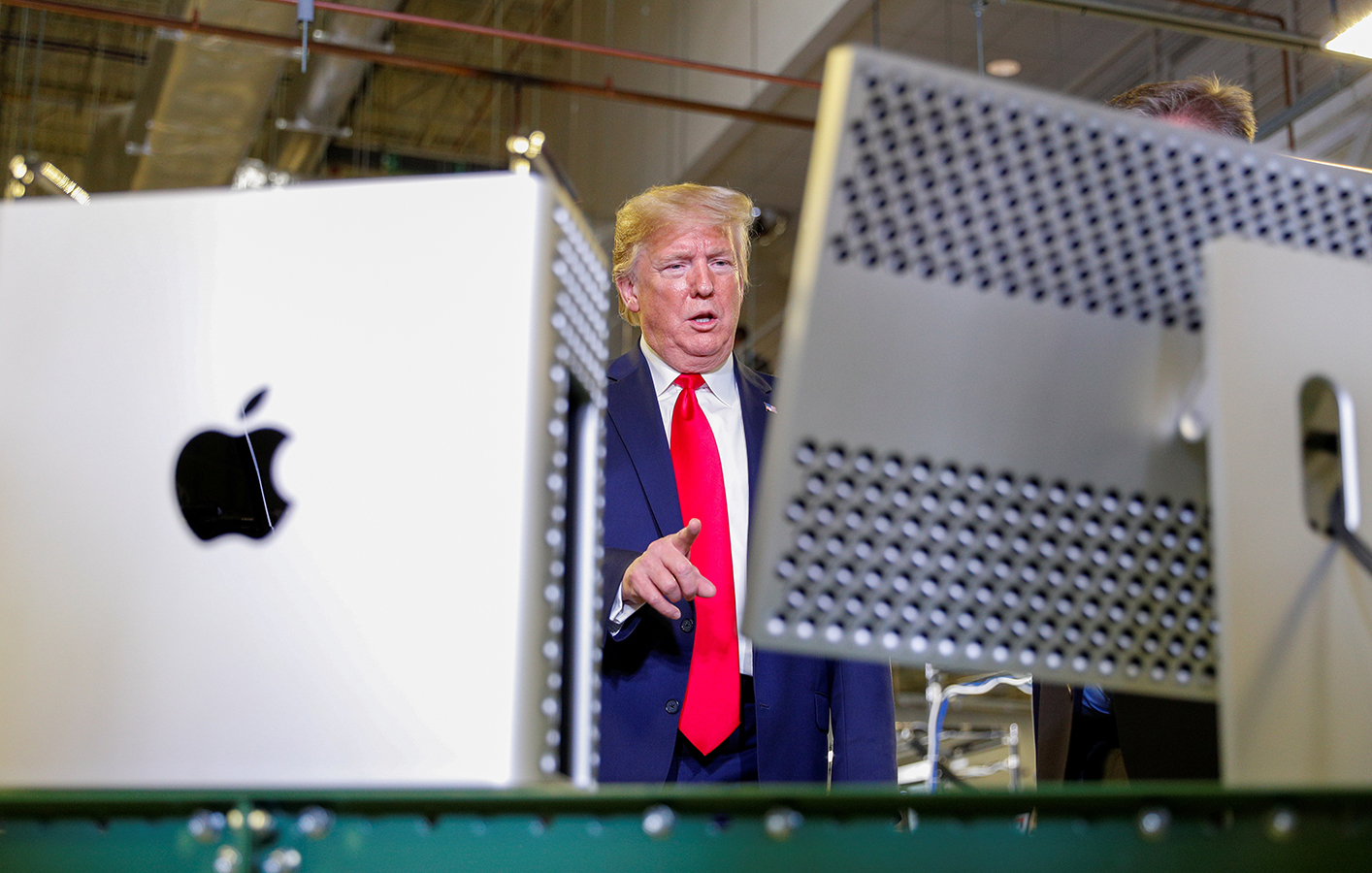 gigantii-tech-din-sua-se-clatina-sub-tarifele-impuse-chinei-de-donald-trump