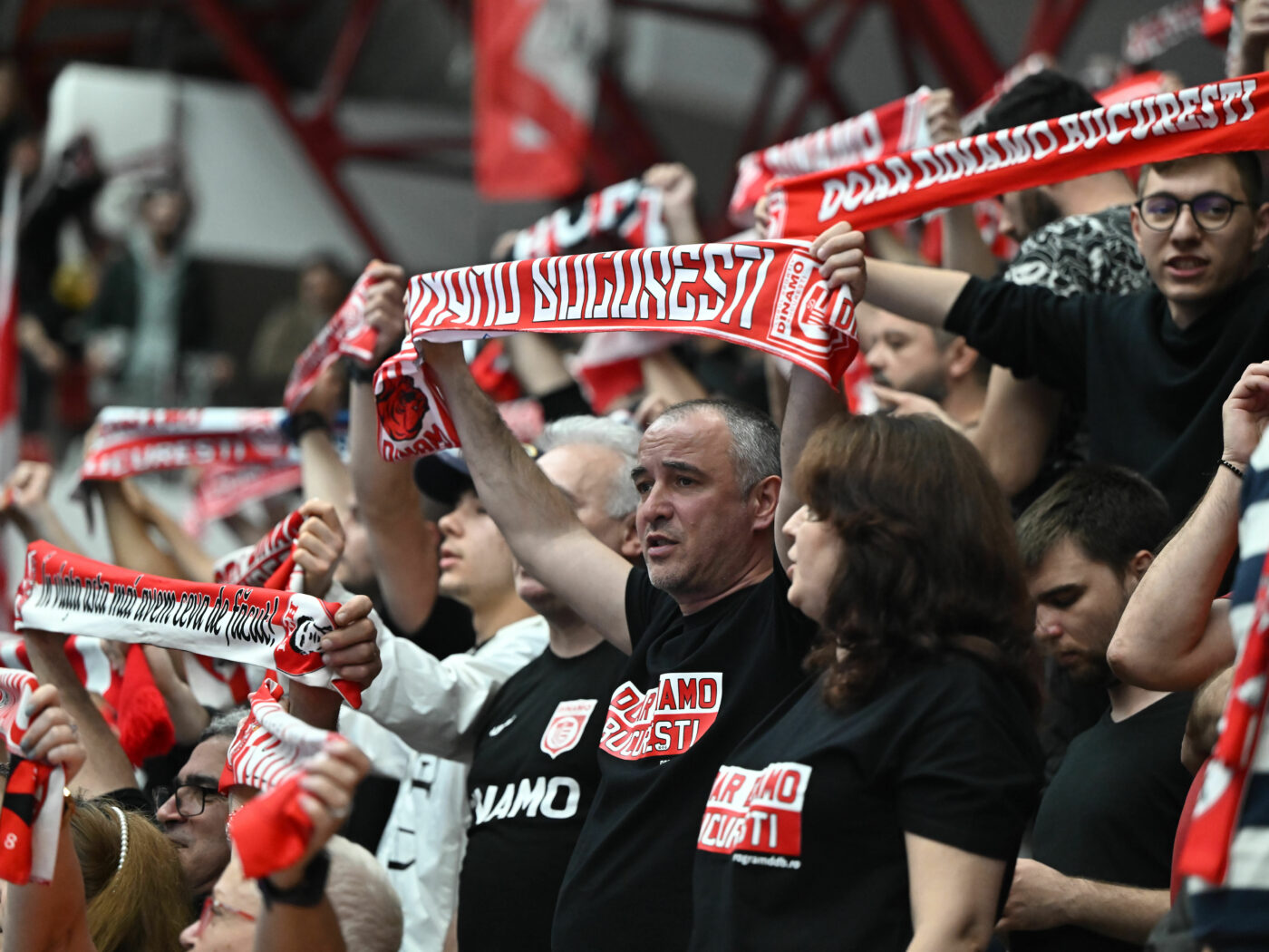 transferul-momentului-la-dinamo:-a-semnat-in-bundesliga!-a-venit-anuntul-oficial