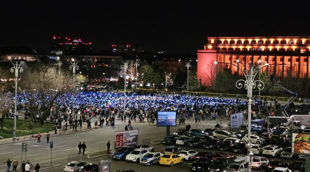 fanii-lui-calin-georgescu,-aproape-de-mitingul-euro-manifest-din-victoriei