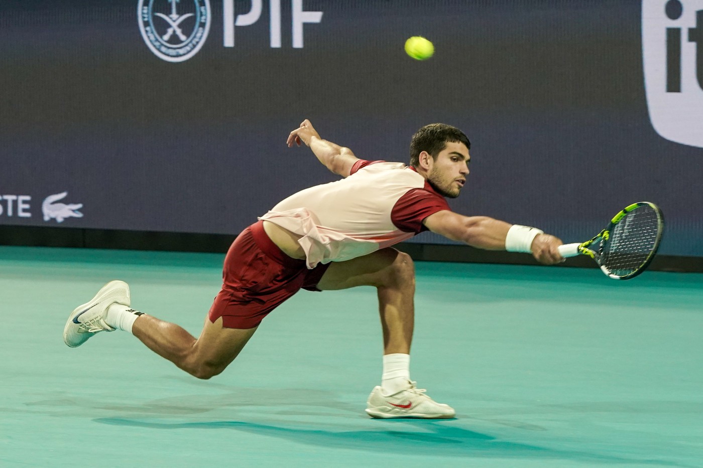 carlos-alcaraz,-eliminat-dupa-primul-meci-la-miami-open