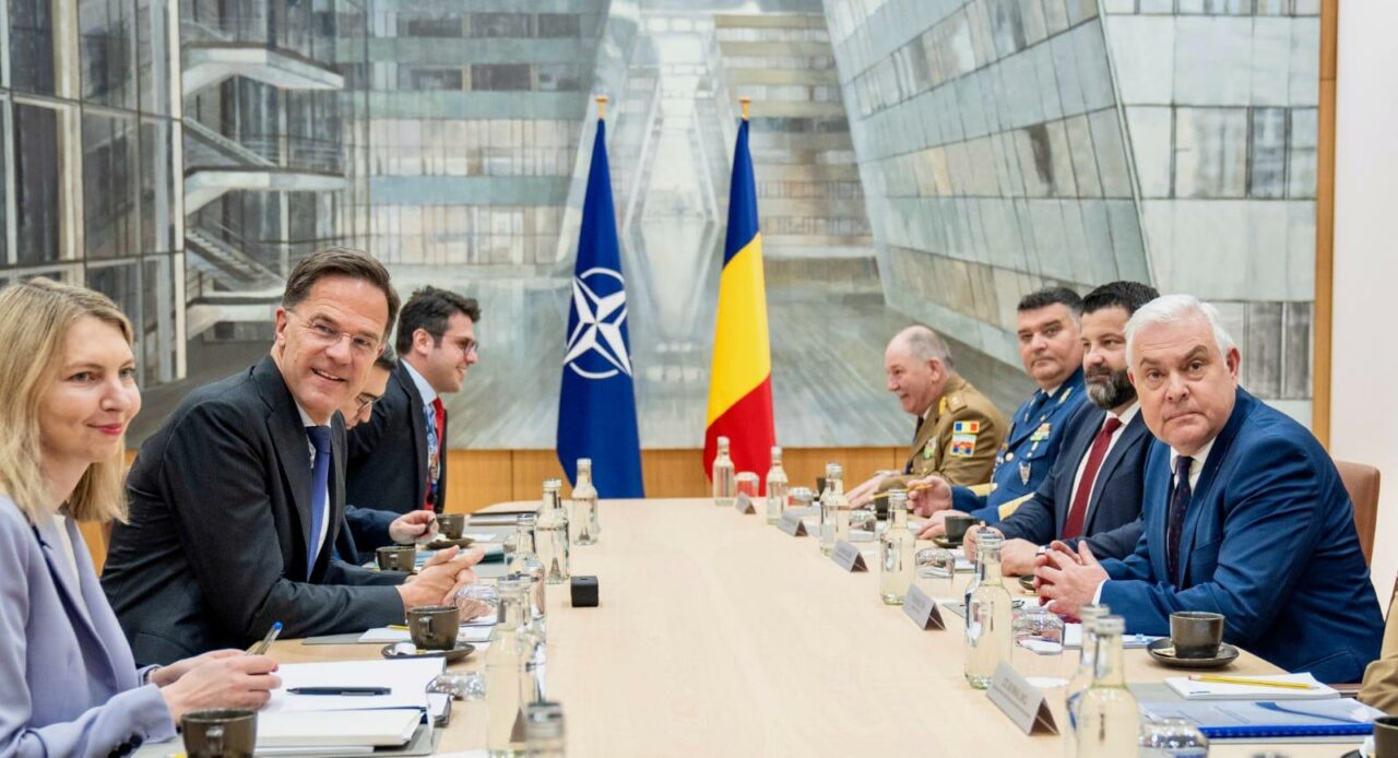 intalnire-fulger-tilvar-rutte,-la-bruxelles.-marea-neagra,-vitala-pentru-flancul-estic-nato