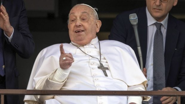 schimbare-neasteptata-in-starea-de-sanatate-a-papei-francisc.-anuntul-surprinzator-al-medicilor