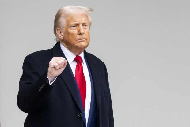china-s-ar-putea-trezi-cu-uu-un-tarif-de-104%-daca-nu-respecta-termenul-limita-impus-de-trump