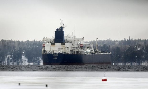 estonia-a-confiscat,-in-marea-baltica,-un-petrolier-din-flota-fantoma-a-rusiei