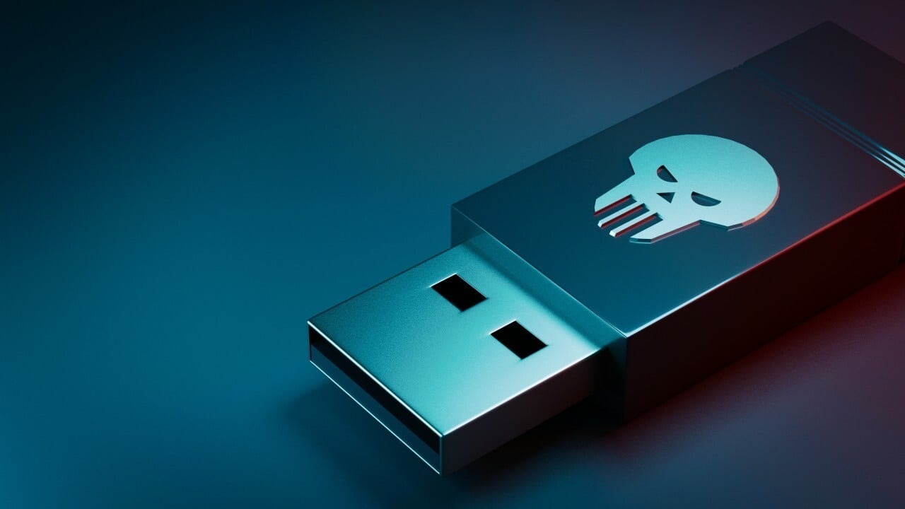 pericol-ascuns-la-purtator:-hackerii-vaneaza-stick-urile-usb-si-datele-tale-sensibile