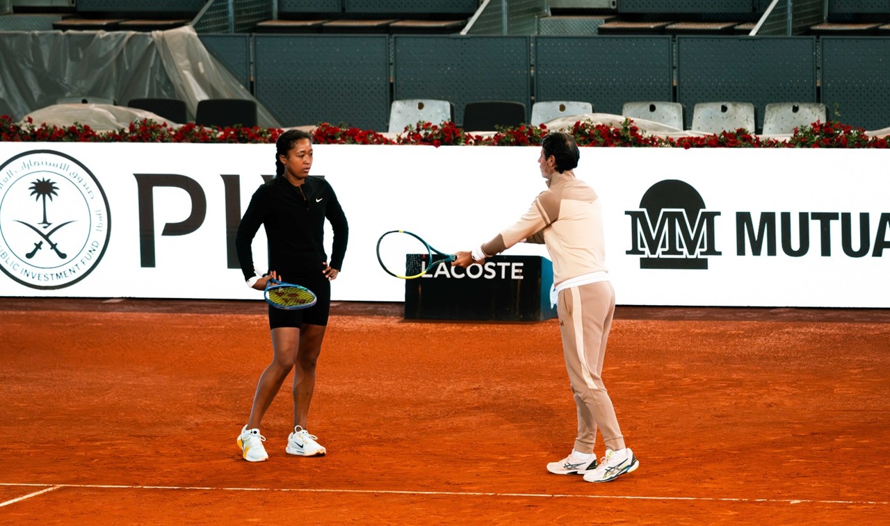 nu-stiu-cat-va-mai-sta-cu-ea.-probleme-pentru-naomi-osaka-si-patrick-mouratoglou