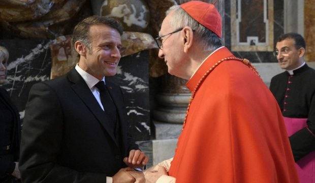 zvonurile-complotului-urzit-de-emmanuel-macron-ar-putea-influenta-alegerea-viitorului-papa