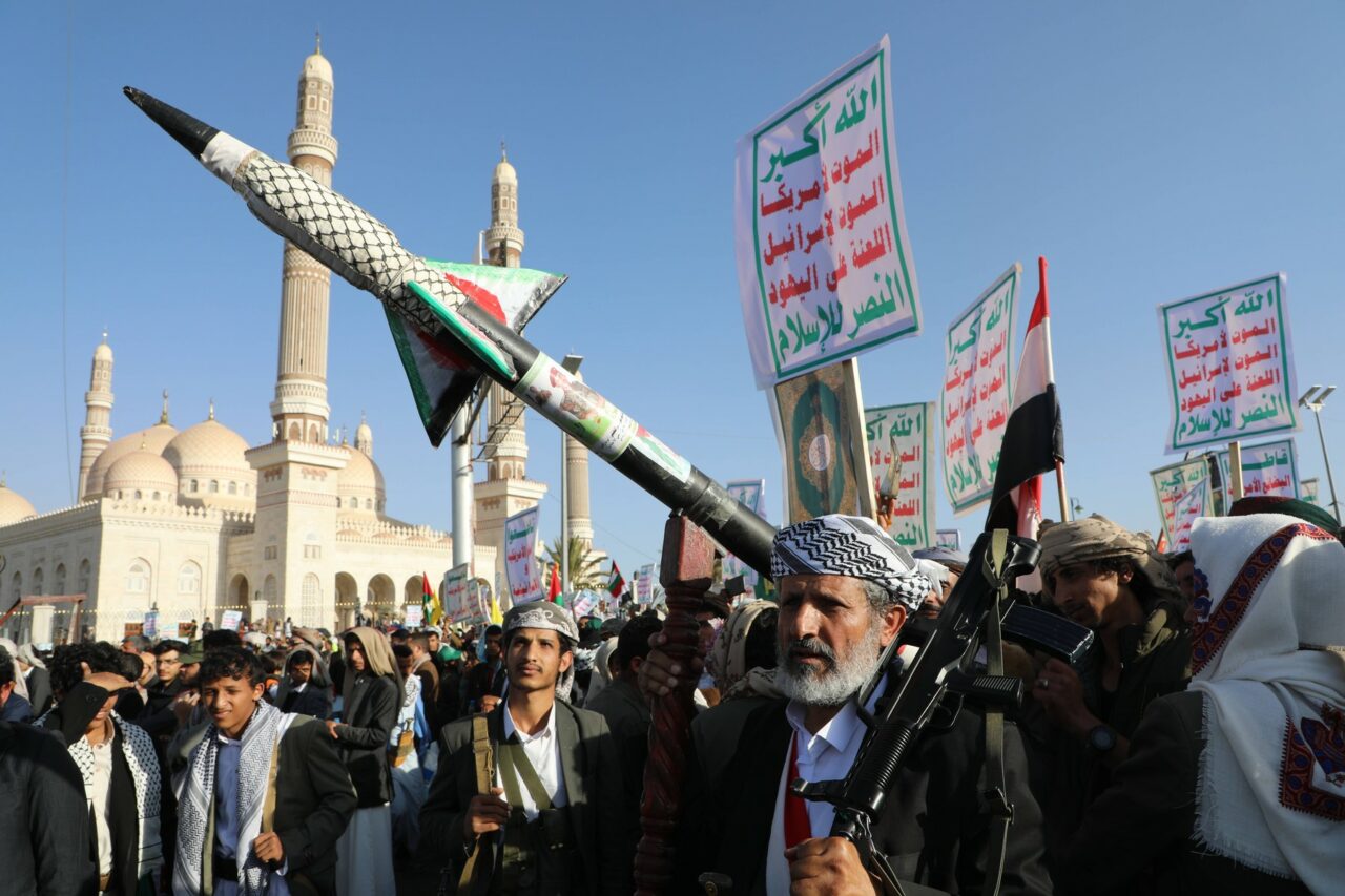 razboi-in-orientul-mijlociu,-ziua-577.-zeci-de-lovituri-americane-asupra-capitalei-yemenului,-sanaa