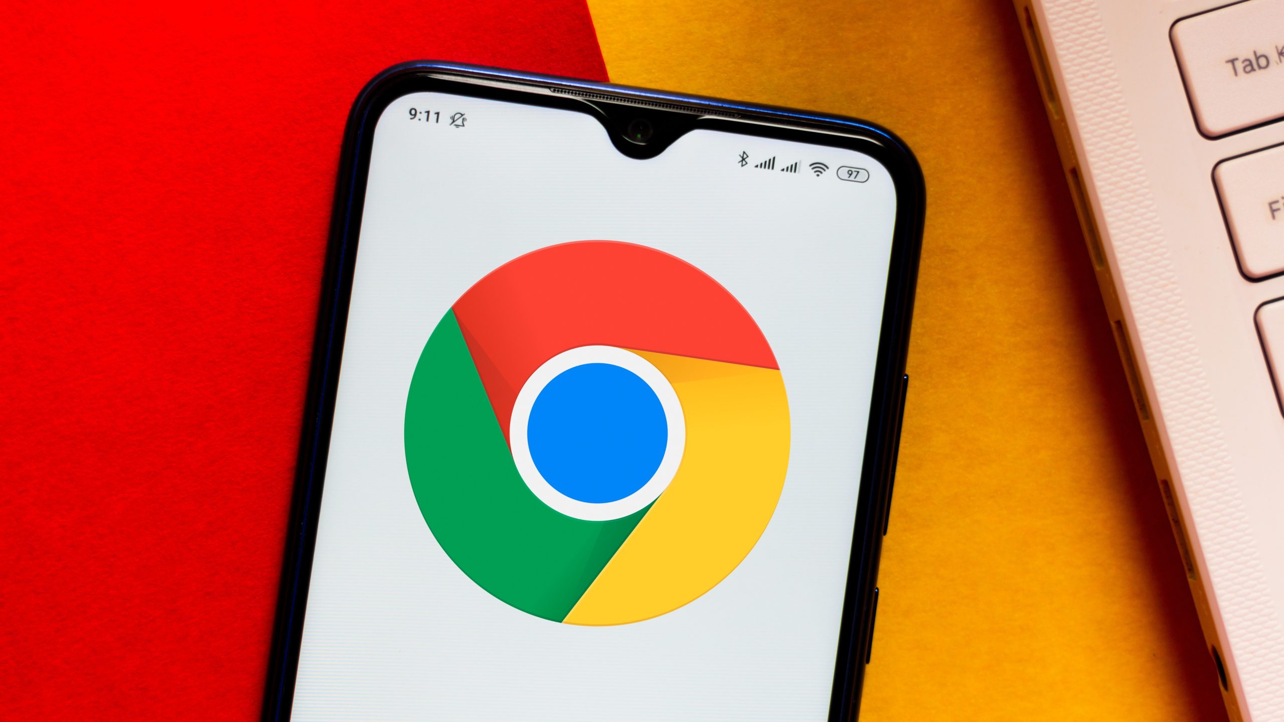 google-chrome-declara-razboi-escrocheriilor:-ai-ul-intervine-in-timp-real-ca-sa-te-protejeze