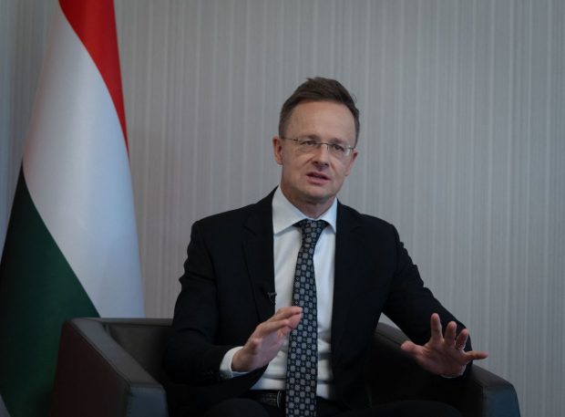 peter-szijjarto-a-avut-un-discurs-pe-placul-lui-vladimir-putin-despre-nato-si-ucraina