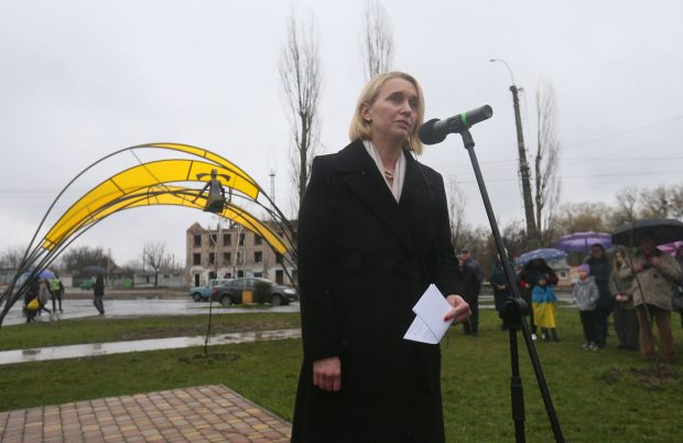 motivul-pentru-care-fosta-ambasadoare-a-sua-in-ucraina-a-demisionat-din-functie