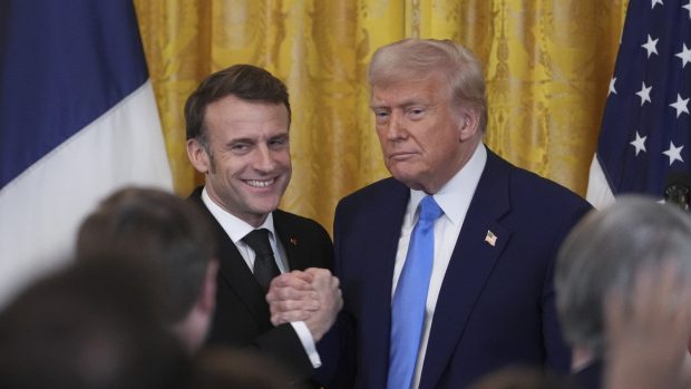 emmanuel-macron-il-forteaza-pe-donald-trump-sa-ia-atitudine-fata-de-cinismul-lui-putin