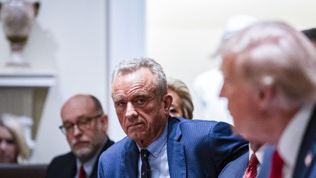 tirada-lui-robert-f-kennedy-jr.,-transmisa-in-fata-sefilor-oms:-o-organizatie-muribunda