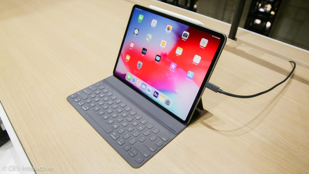 5-moduri-utile-in-care-poti-folosi-portul-usb-c-al-ipad-ului-in-2025