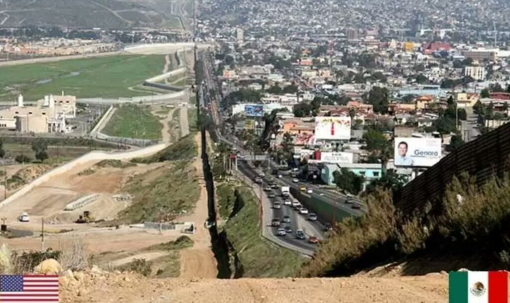 mexic:-un-barbat-a-incercat-sa-escaladeze-zidul-de-la-granita-cu-sua
