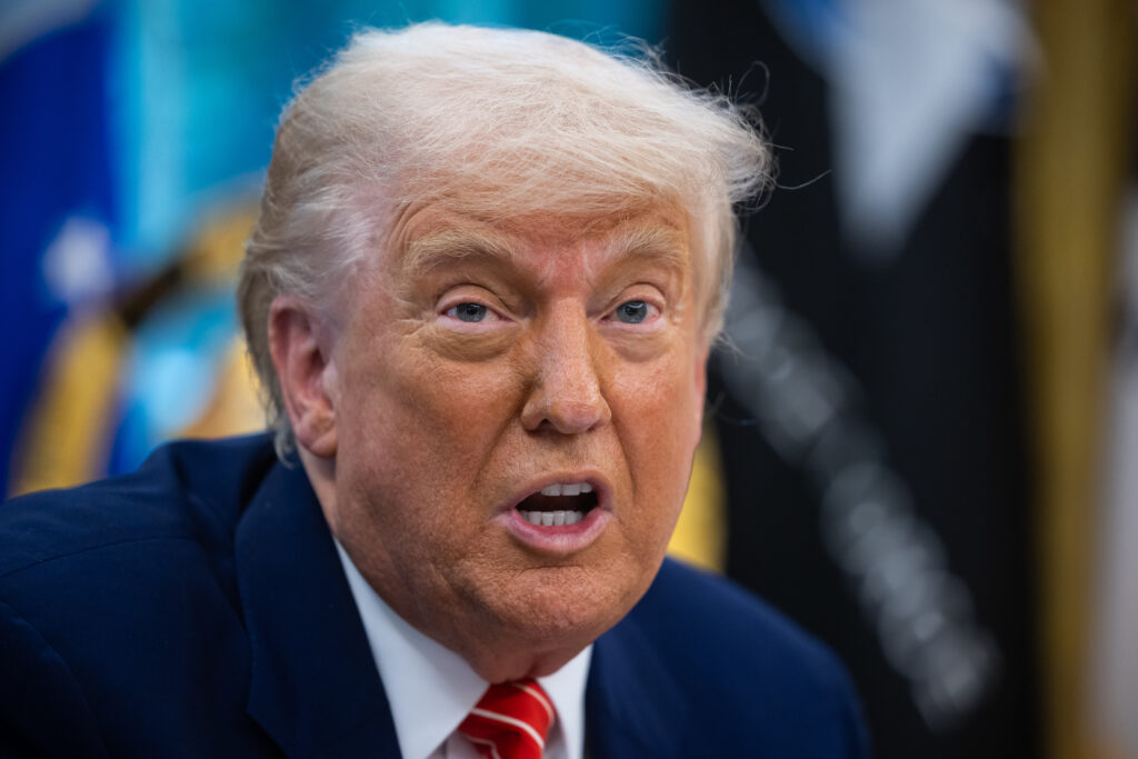 fara-imigrantii-ilegali-in-recensamant!-trump,-solicitare-categorica-catre-departamentul-de-comert