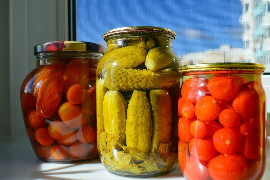 conserve-de-iarna-din-import-in-2025.-poducatorii-romani-nu-pot-acoperi-cererea-procesatorilor