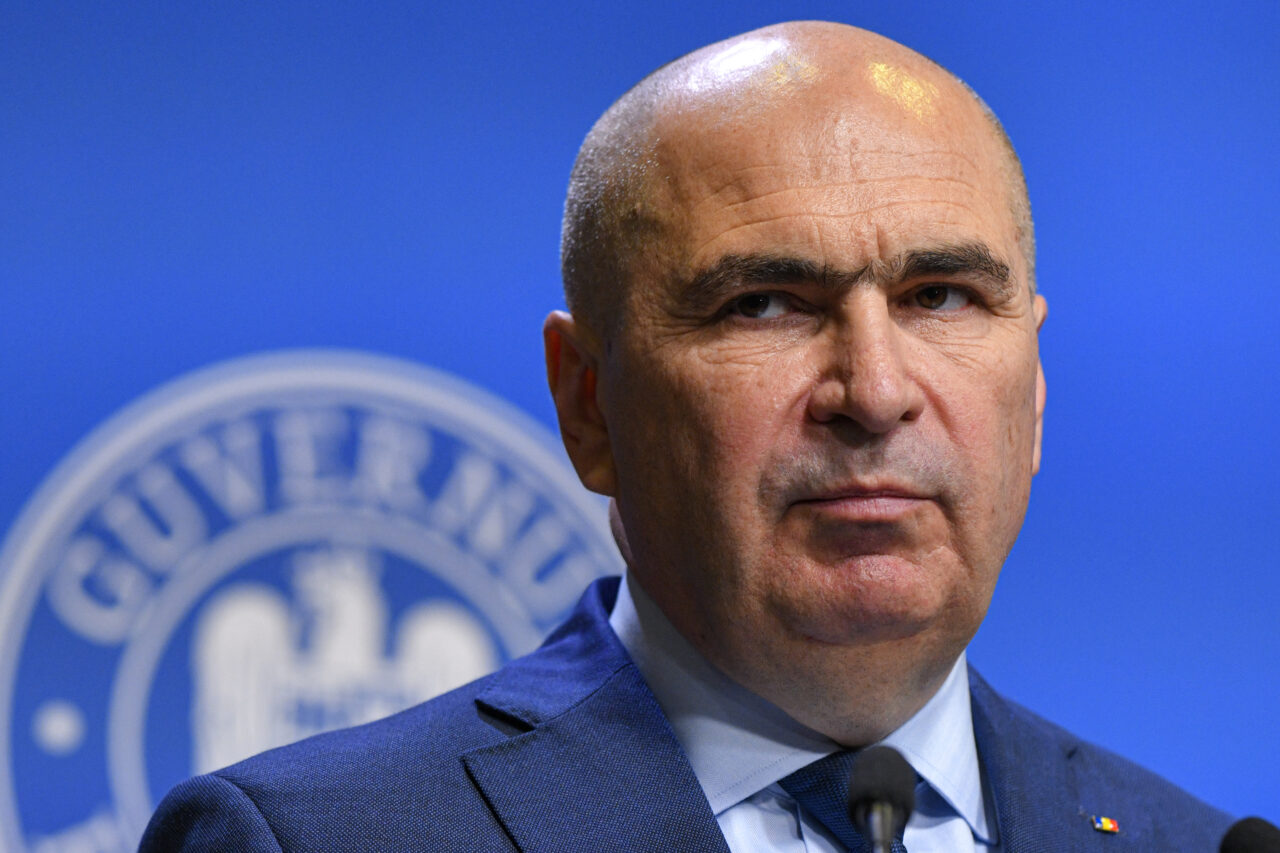bolojan-taie-pensiile-magistratilor.-guvernul-impune-plafon-de-70%-din-valoarea-ultimului-salariu