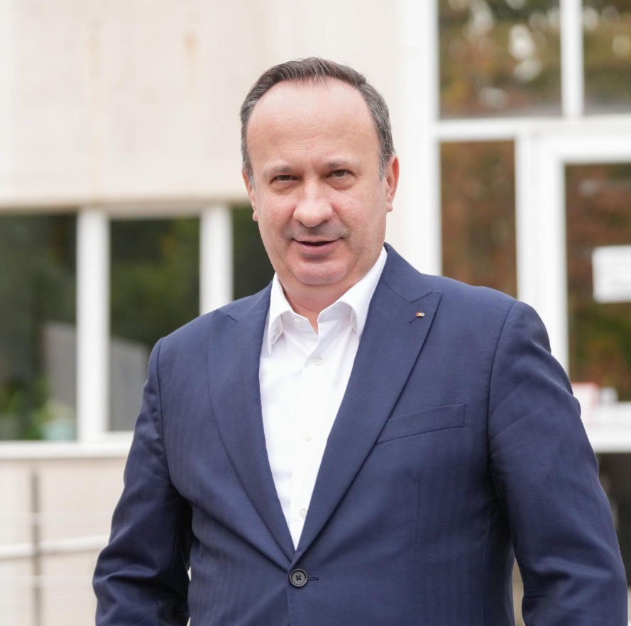 adrian-caciu,-psd:-deficitul-viitor-tot-mare-va-fi,-pentru-ca-vin-imprumuturile-safe