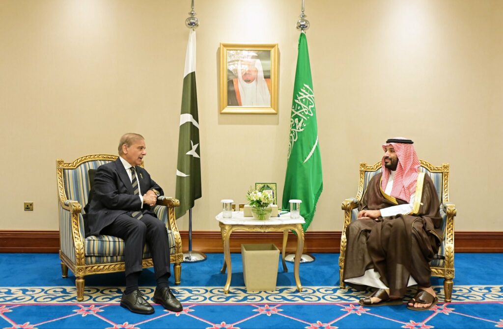 pakistanul-si-arabia-saudita-au-semnat-un-acord-de-aparare-mutuala