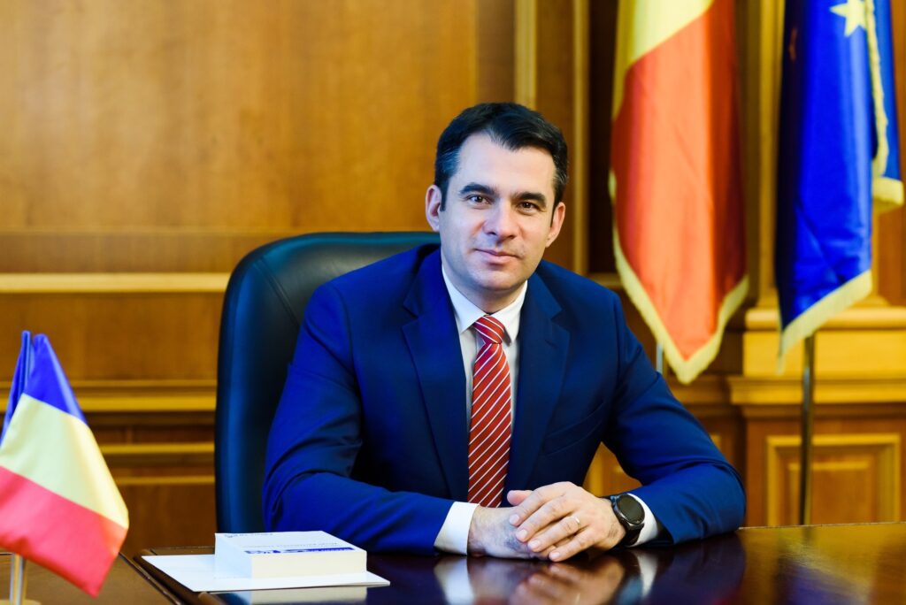 senator-usr:-primarul-capitalei-trebuie-ales-de-bucuresteni,-nu-la-masa-verde,-in-debara