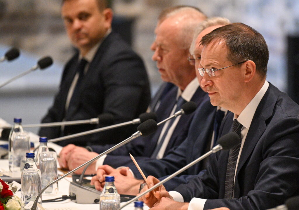 oficial-rus:-moscova-este-gata-sa-reia-negocierile-de-pace-cu-ucraina-la-istanbul