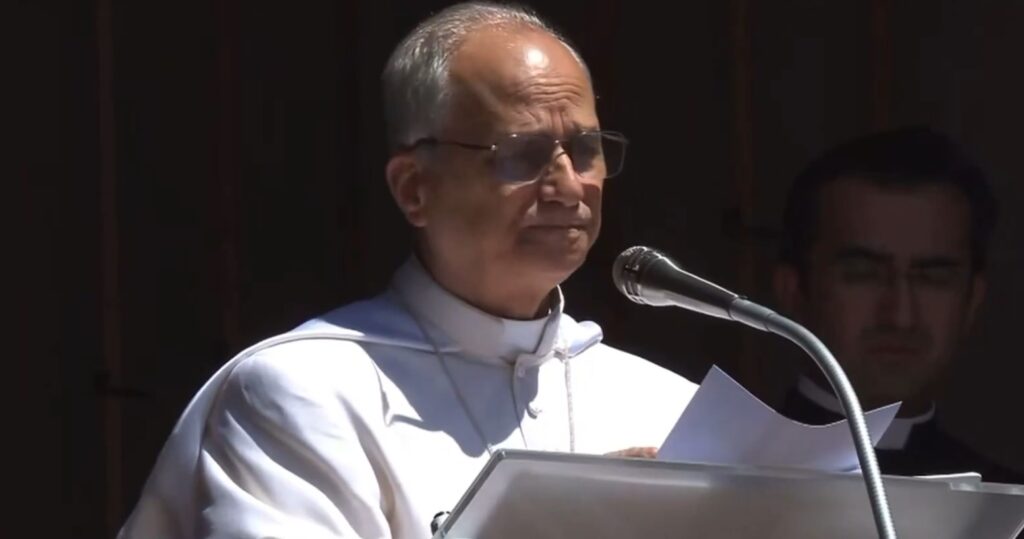 vaticanul-returneaza-canadei-artefacte-legate-de-popoarele-indigene