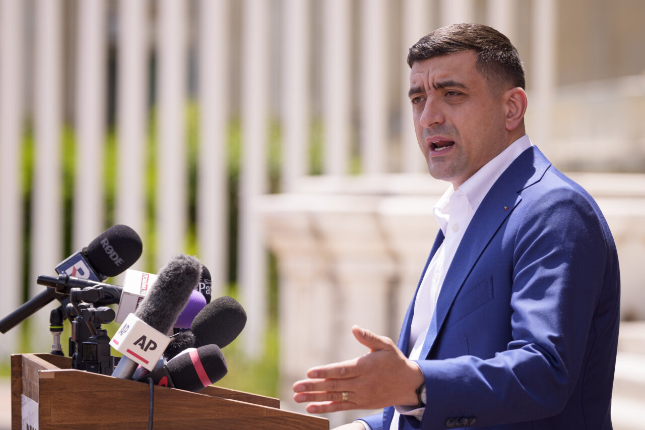 george-simion-urmeaza-sa-fie-votat-pentru-un-nou-mandat-in-fruntea-partidului-aur