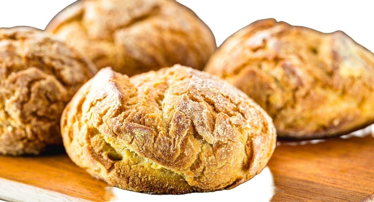 cea-mai-buna-paine-din-lume-poate-fi-preparata-chiar-la-tine-acasa.-este-o-adevarata-delicatesa,-iar-oamenii-o-produc-de-secole