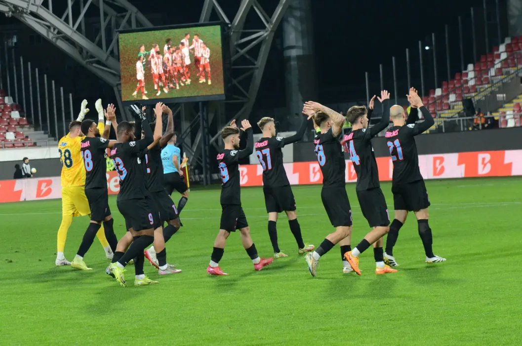 am-vrut-sa-l-schimb,-dar-mi-a-zis-mm:-gigi,-il-nenorocesti!.-ce-fotbalist-de-la-fcsb-a-intrat-in-gura-patronului-dupa-derby-ul-cu-dinamo