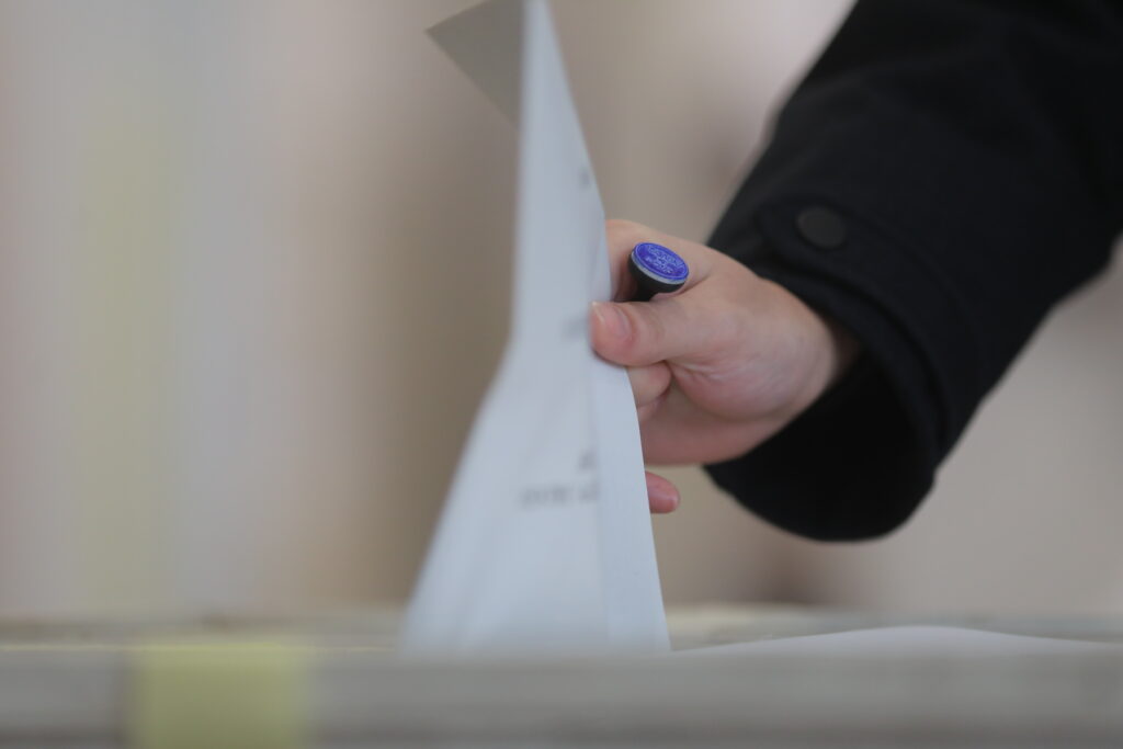cum-s-au-mobilizat-bucurestenii-la-vot-in-functie-de-domiciliu.-topul-prezentei-pe-cele-sase-sectoare-ale-capitalei