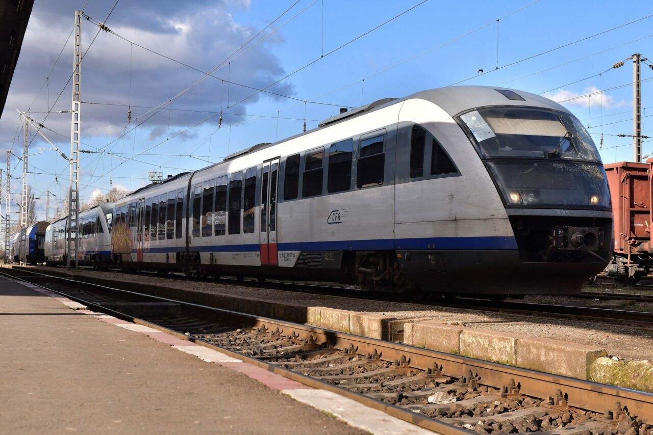 noul-mers-al-trenurilor-20252026-intra-in-vigoare-din-14-decembrie-vor-circula-zilnic-peste-1.150-de-trenuri