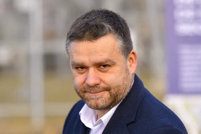 ciprian-ciucu,-salariu-nou-la-functie-noua.-care-este-diferenta-dintre-indemnizatia-de-primar-de-sector-si-cea-de-la-primaria-capitalei