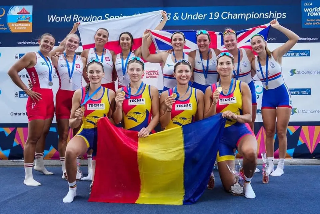 echipajul-romaniei-de-canotaj-la-barca-4-rame-feminin,-argint-la-campionatele-mondiale-din-china,-premiat-la-gala-mari-sportivi-prosport-2025