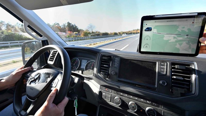 se-schimba-regulile-auto-in-mai-multe-tari-europene.-ce-trebuie-sa-ai-obligatoriu-in-masina-cand-conduci-in-ungaria,-cehia-sau-spania