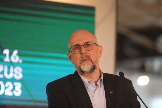 liderul-udmr-recunoaste-criza-din-justitie:-e-clar-ca-sunt-probleme,-dar-sa-nu-chemati-oamenii-politici-sa-le-rezolve