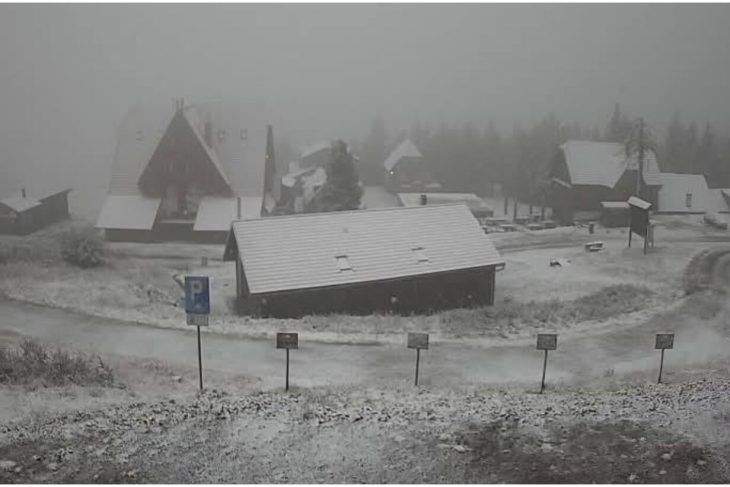 fenomen-meteo-neobisnuit:-este-frig-in-orase-si-cald-invarfde-munte