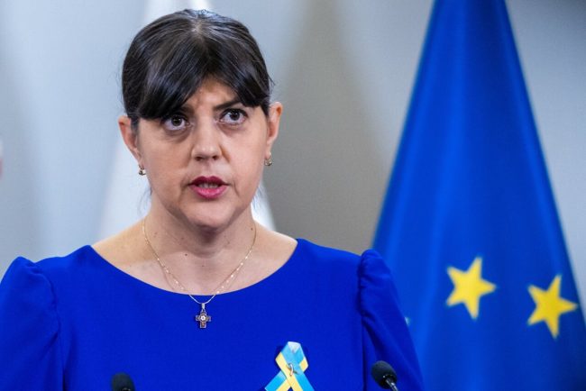 kovesi-respinge-scenariul-intrarii-in-politica-si-toarna-gaz-pe-conspiratii:-ma-indoiesc-de-democratia-reala