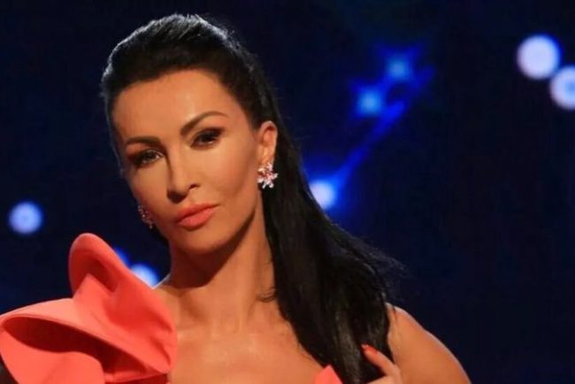 mihaela-radulescu,-reactie-sfasietoare-dupa-moartea-mamei-ei.-„intr-o-zi,-cand-voi-fi-mai-puternica,-va-voi-spune-intreaga-poveste-a-vietii-mele-din-ultimele-5-luni”
