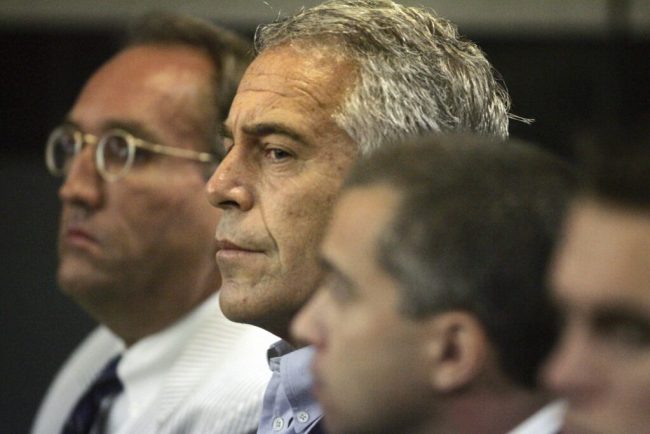 justitia-sua-publica-noi-documente-din-ancheta-epstein,-pe-fondul-presiunilor-politice-si-al-controverselor-legate-de-donald-trump