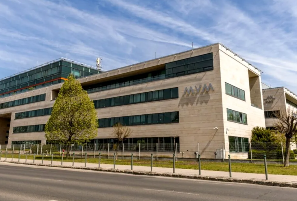 a-picat-tranzactia-prin-care-ungurii-de-la-mvm-ar-fi-preluat-e.on-romania