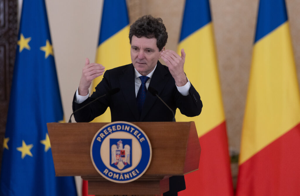 nicusor-dan-anunta-un-referendum-in-corpul-magistratilor:-daca-magistratii-considera-ca-csm-nu-actioneaza-in-interes-public,-csm-va-pleca-de-urgenta”