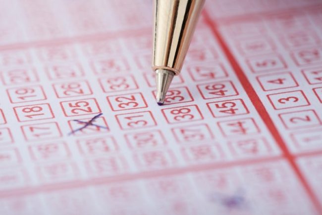rezultate-trageri-loto-speciale-de-craciun:-report-peste-1,46-milioane-de-euro-la-6/49.-update