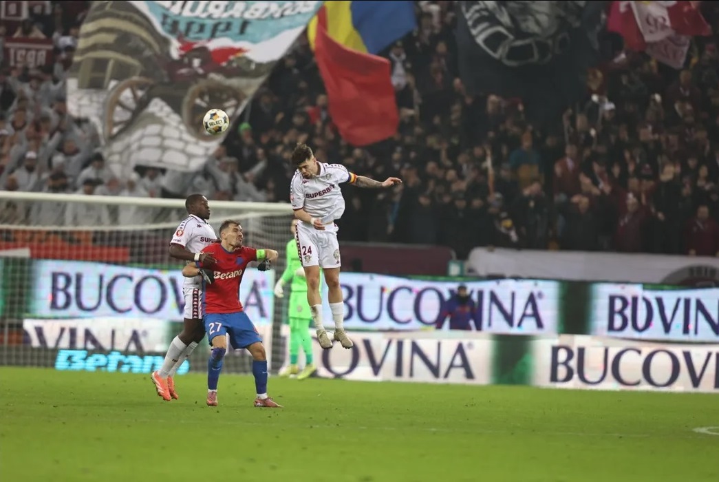 jandarmii-i-au-colindat-pe-ultrasii-de-la-fcsb-si-rapid:-amenzi-de-peste-124.000-de-lei