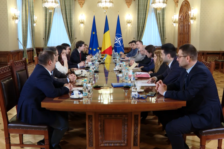 nicusor-dan-discuta,-acum,-cu-magistratii,-la-cotroceni.-judecator:-abuzurile-nu-sunt-identificate-si-corectate-din-interior,-pentru-ca-puterea-este-concentrata-excesiv-la-varf