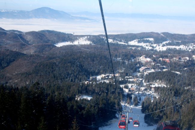 statiunea-romaneasca-preferata-a-turistilor-pentru-perioada-sarbatorilor-de-iarna.-ocupa-locul-1-in-top,-in-2025