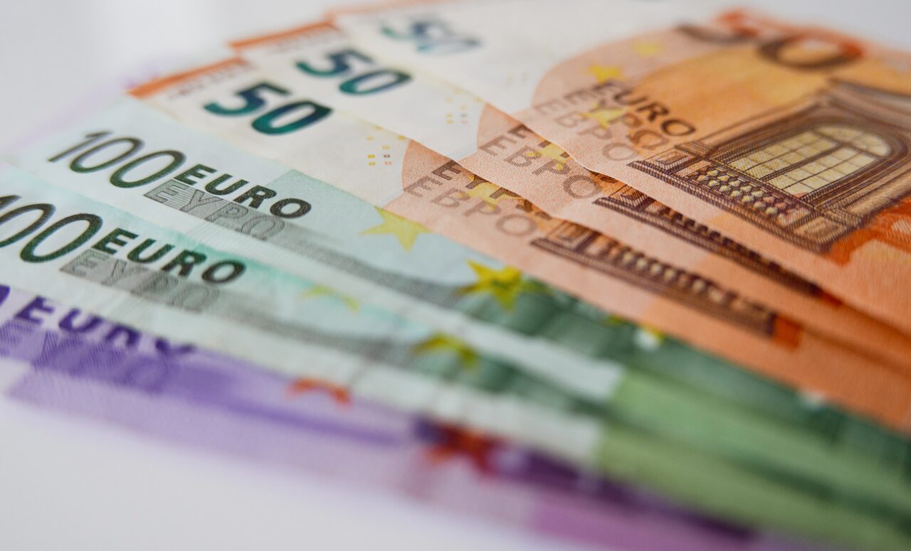 o-greseala-a-unei-companii-aeriene-i-a-costat-pe-doi-elvetieni-circa-2.500-de-euro:-cum-s-a-intamplat-totul