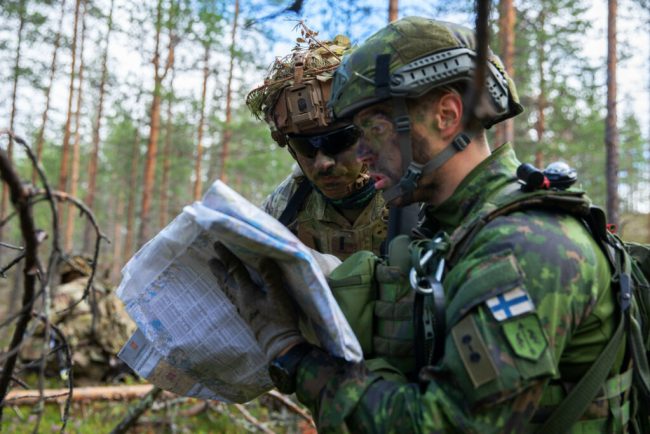 finlanda-ridica-pragul-pentru-varsta-rezervistilor-la-65-de-ani,-pe-fondul-amenintarilor-rusiei