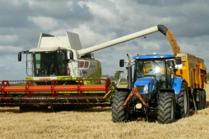 guvernul-a-decis-ca-proiectele-agricole-incepute-cu-bani-europeni-in-perioada-20142020-sa-poata-fi-duse-mai-departe